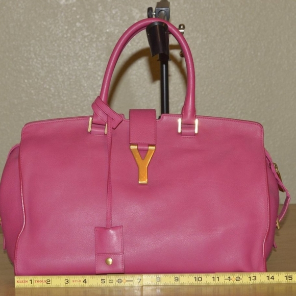 Yves Saint Laurent classic Y leather bag. - Picture 5 of 16